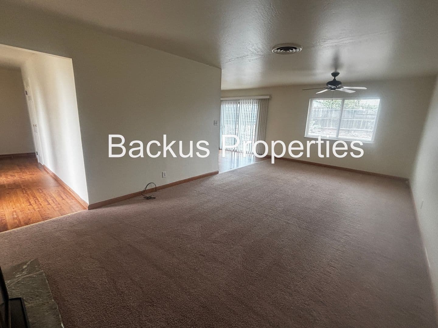 Salinas House: 432 Comanche Wy.
