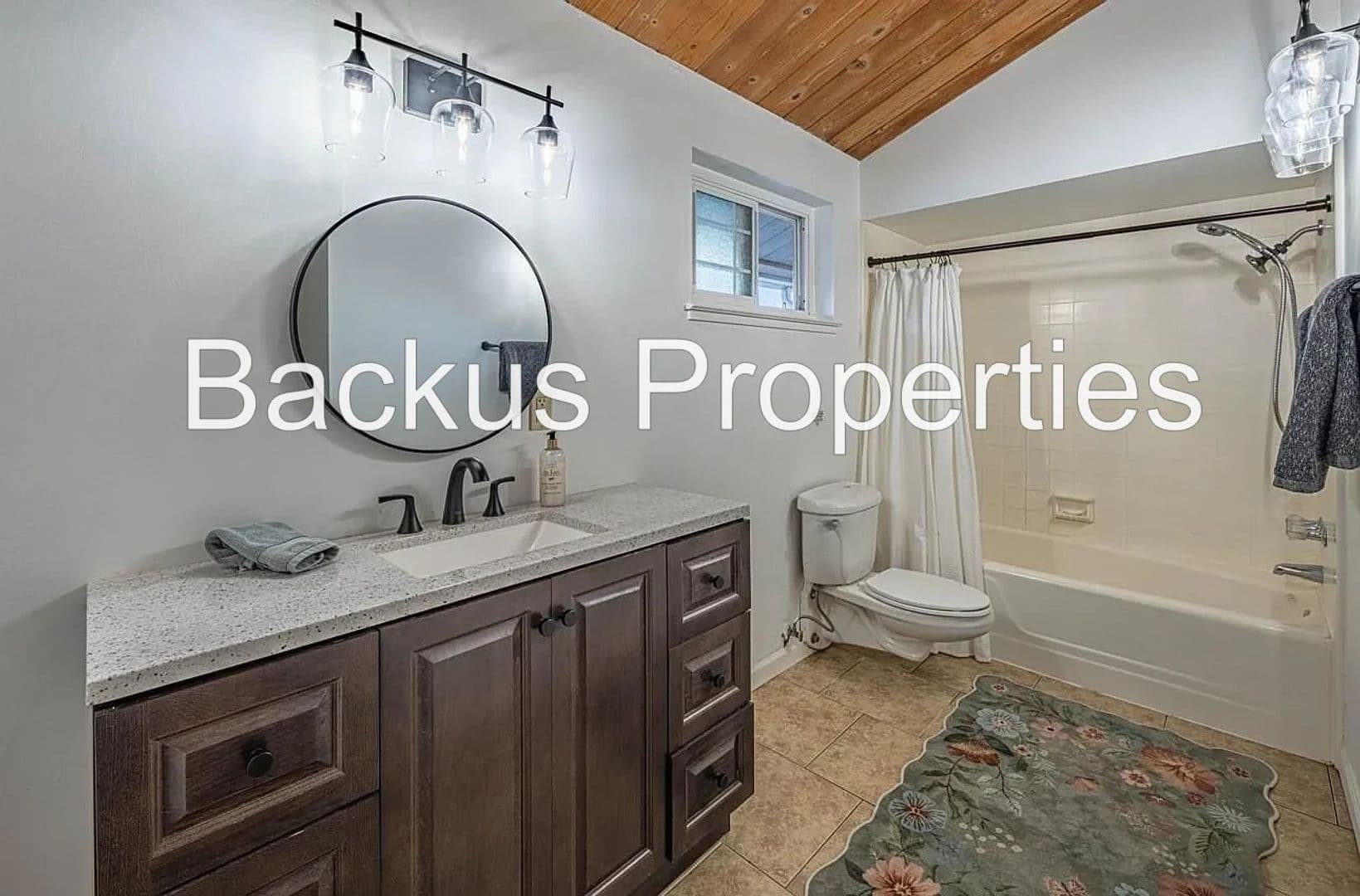 Salinas House: 844 River Rd. - Unit A