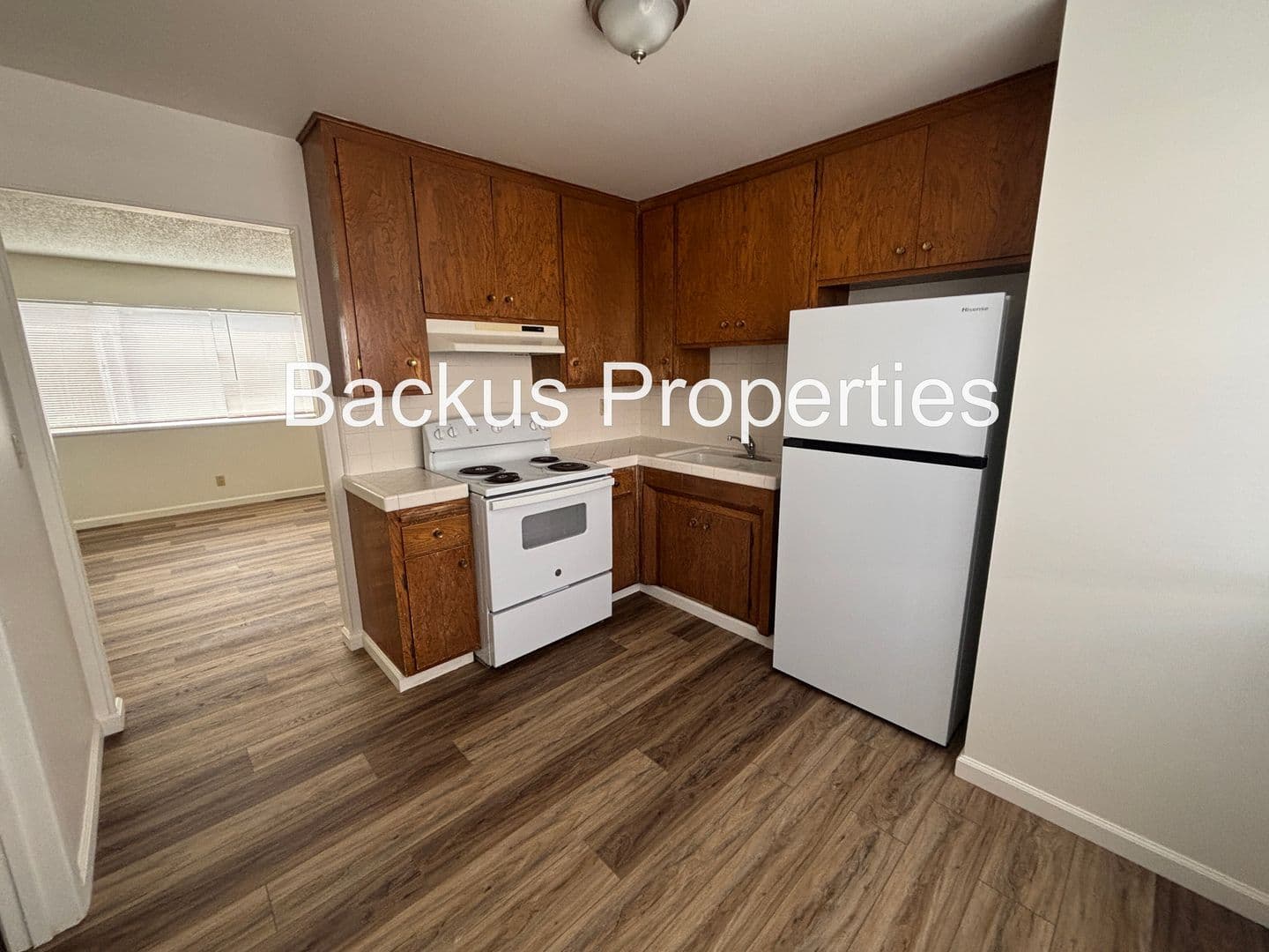 Salinas Apartment: 1040 Lupin Dr.