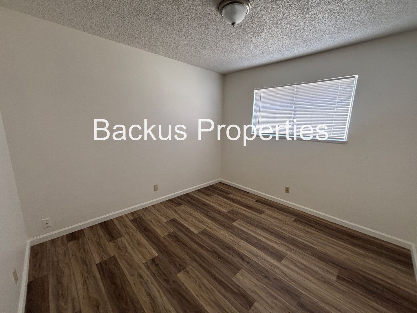 Salinas Apartment: 1040 Lupin Dr.