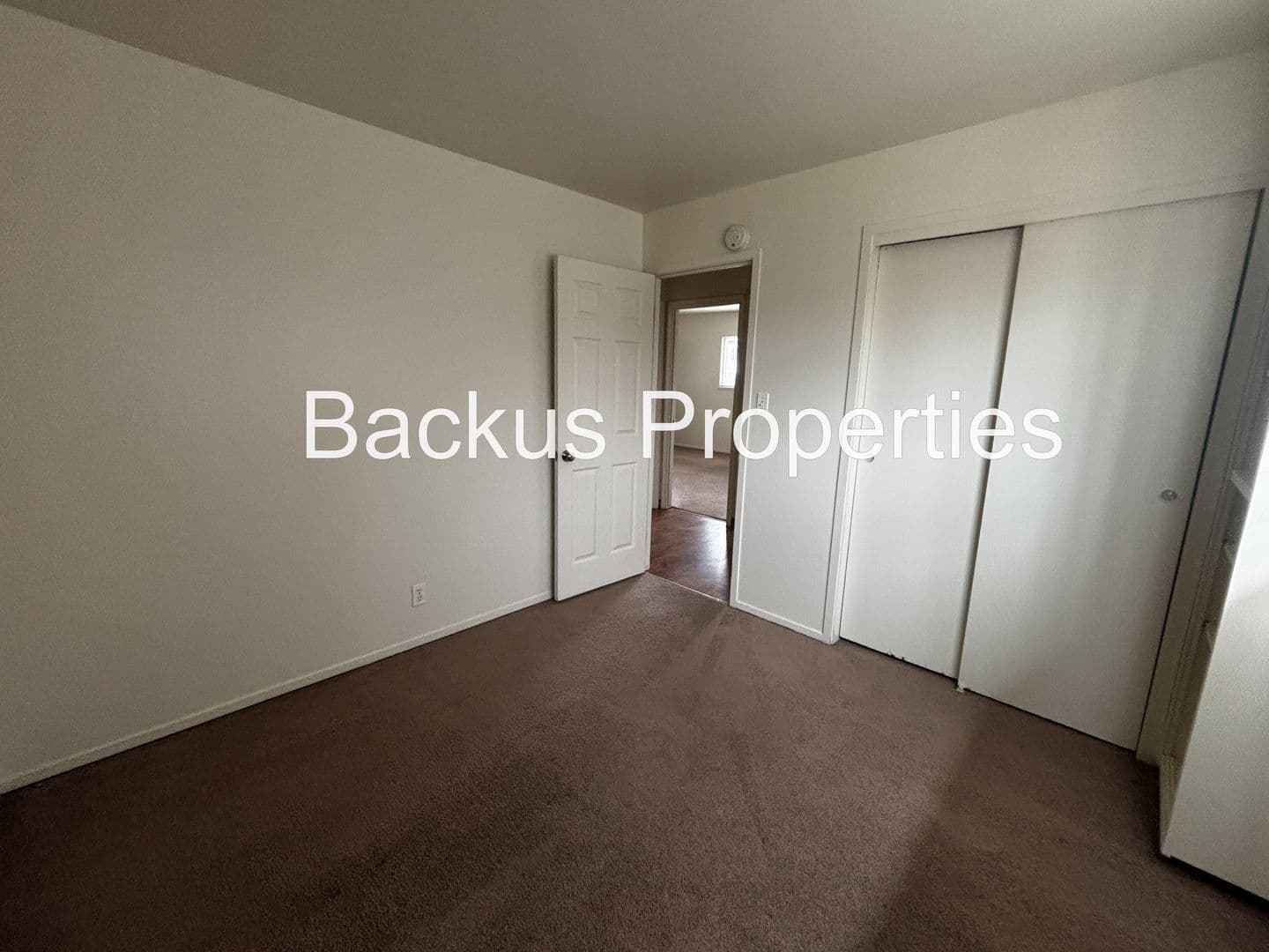 Salinas House: 432 Comanche Wy.