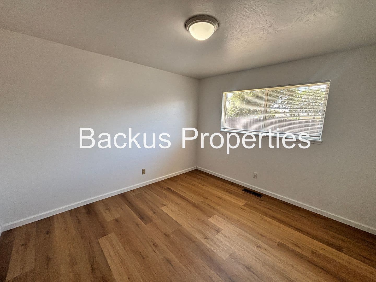 Salinas Apartment: 840 Camille Ct