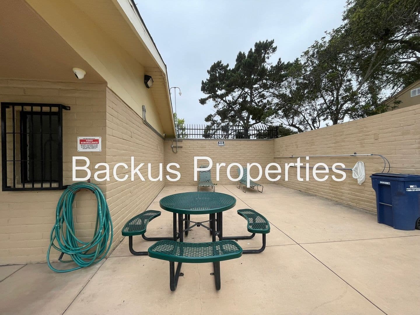 Salinas House: 14685 Charter Oak Blvd