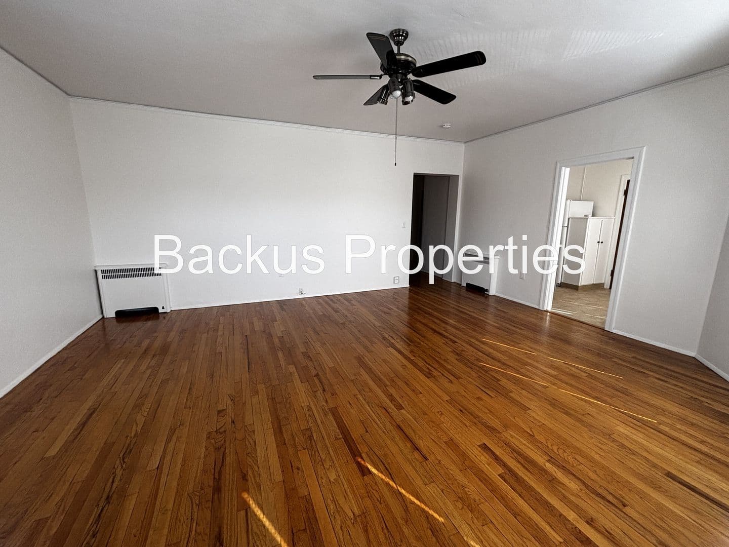 Salinas Apartment: DO NOT PAY BILLS 247 Salinas St.