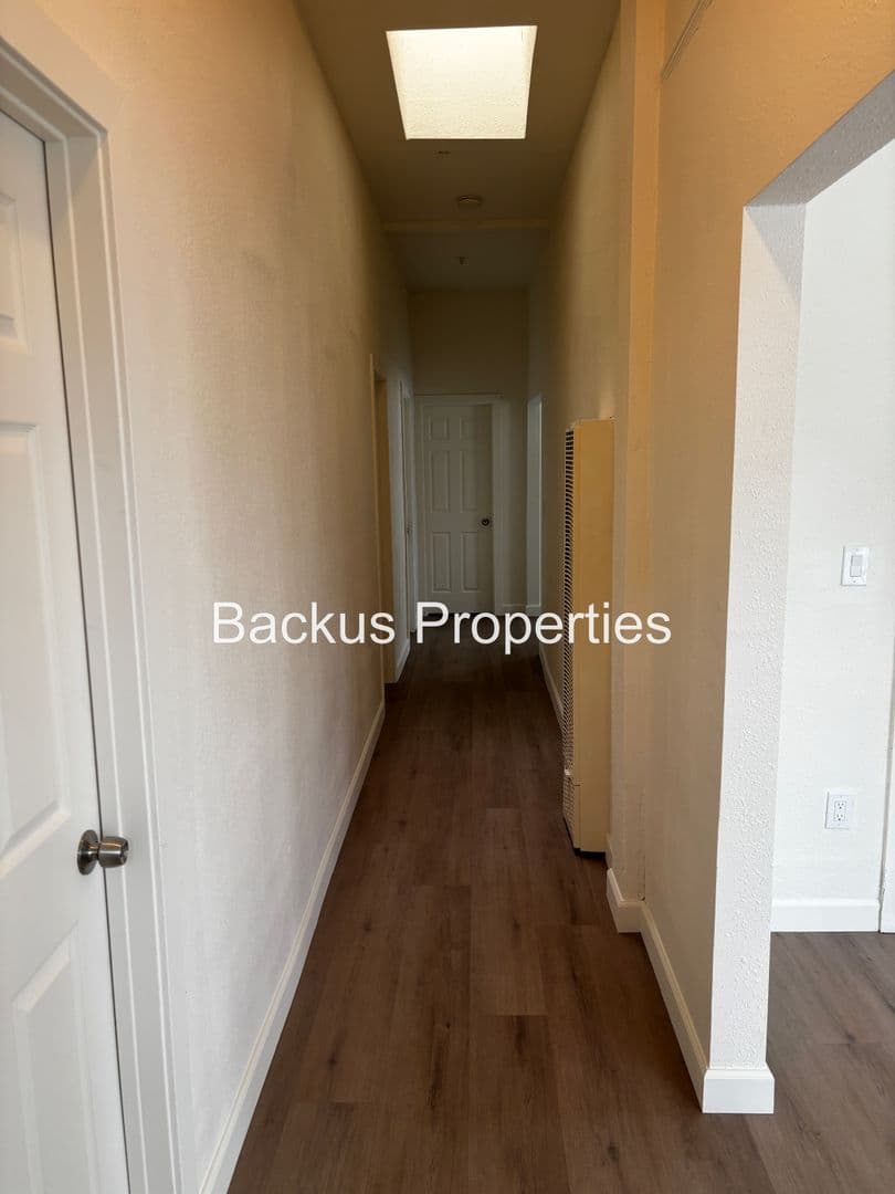 Salinas House: 153 Central Ave