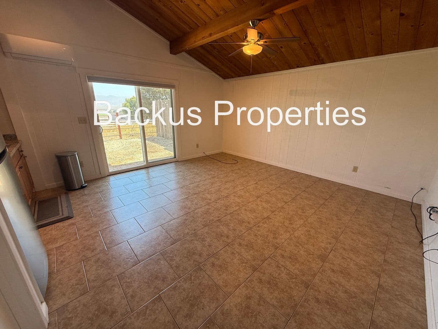 Salinas House: 844 River Rd. - Unit A