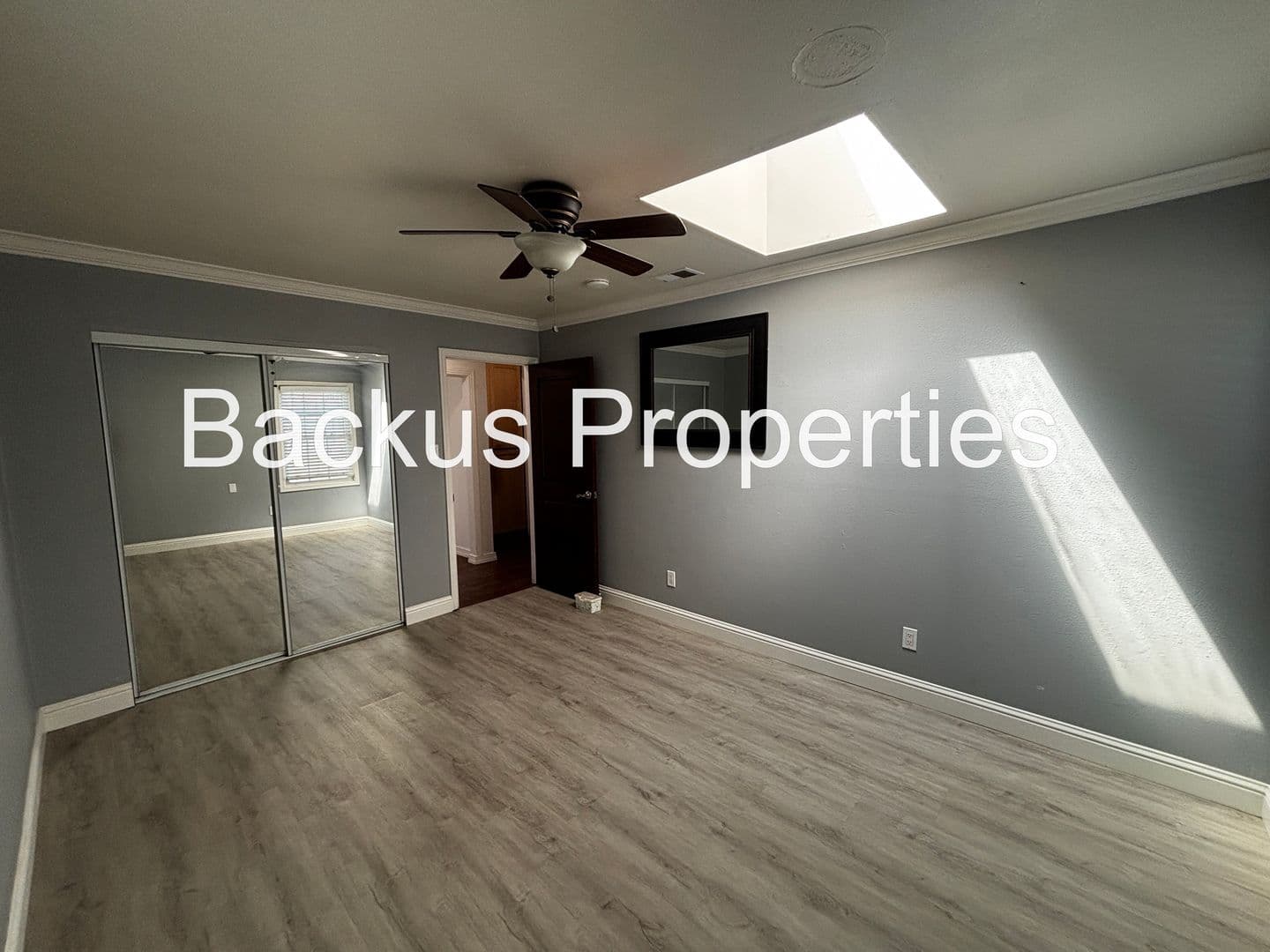 Salinas House: 1114 Kimmel St