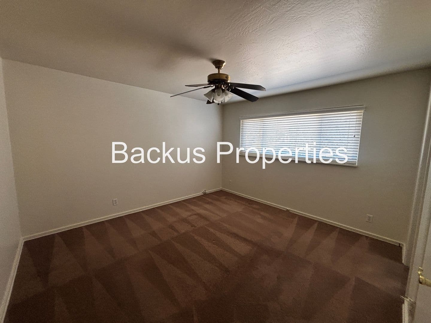 Salinas House: 235 La Mesa Dr.