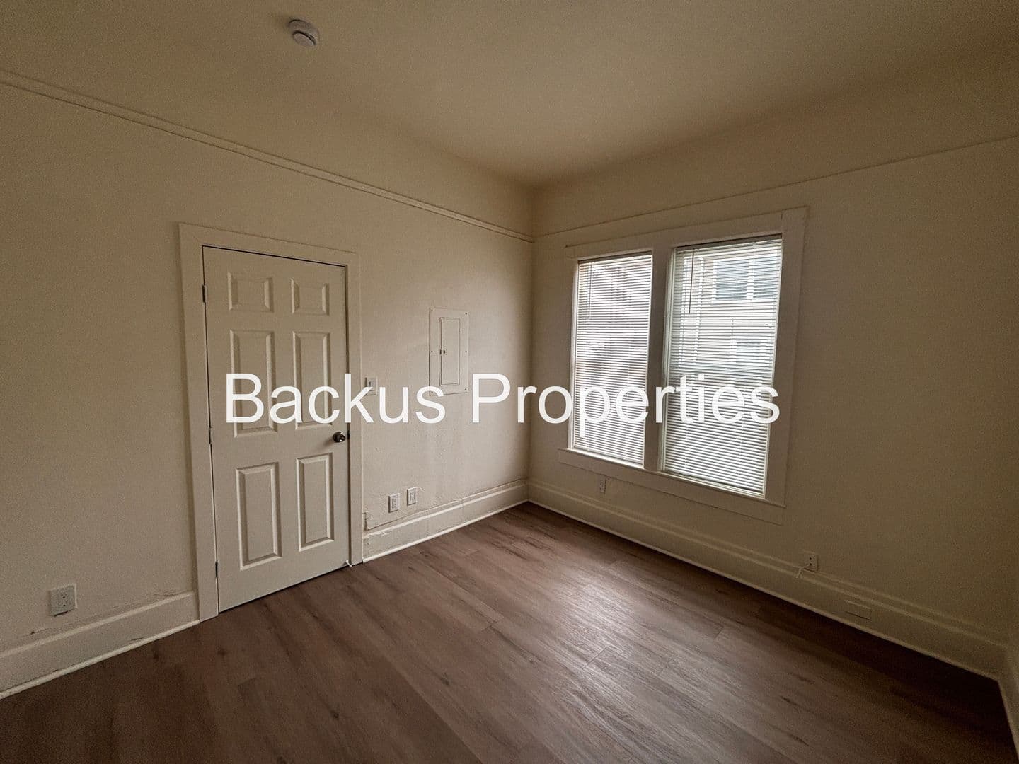 Salinas House: 153 Central Ave