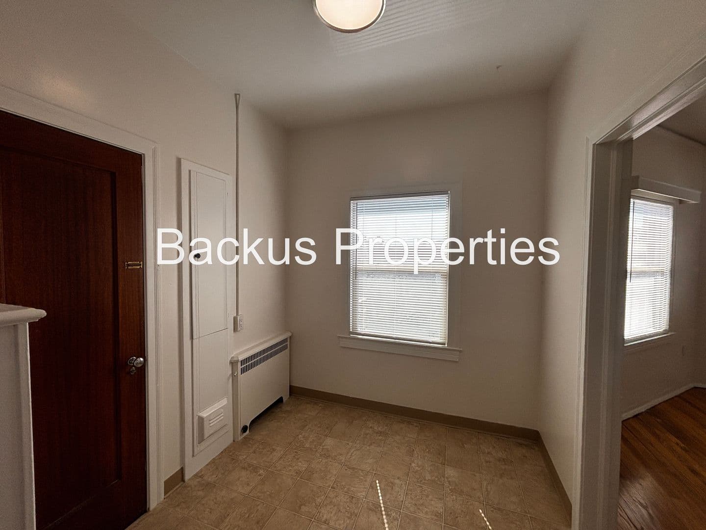 Salinas Apartment: DO NOT PAY BILLS 247 Salinas St.