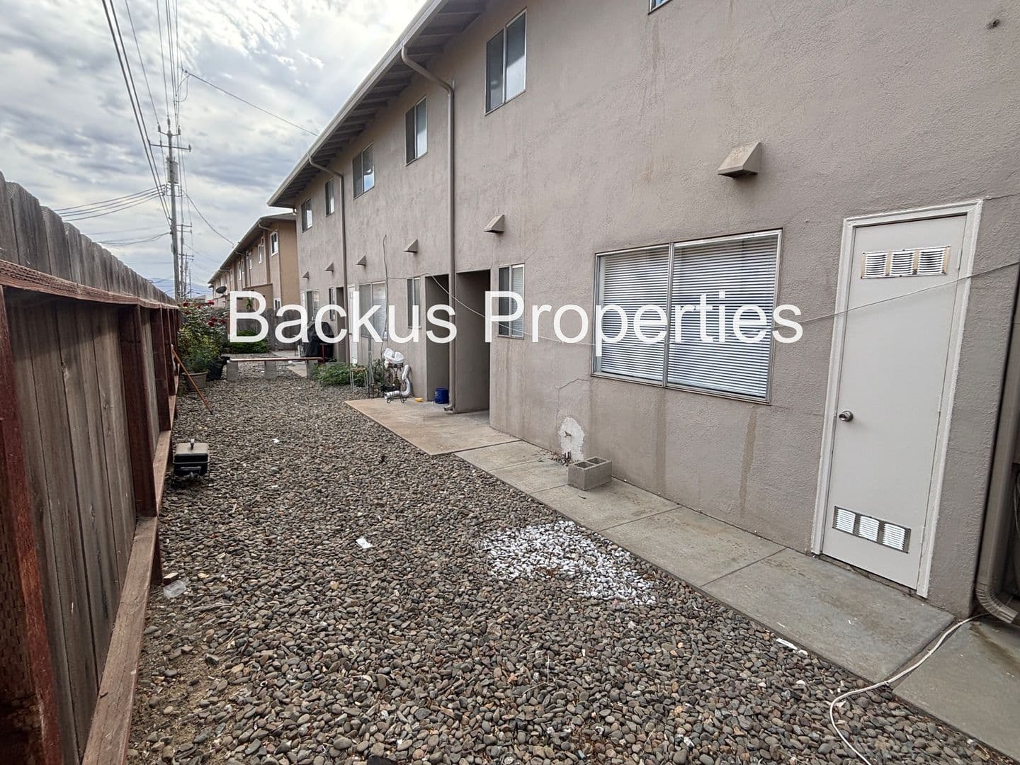 Salinas Apartment: 1040 Lupin Dr.