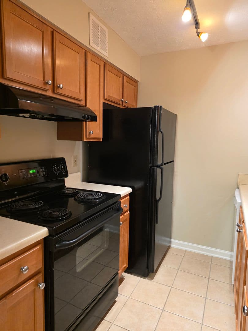 Atlanta House: 3120 Seven Pines Ct #306