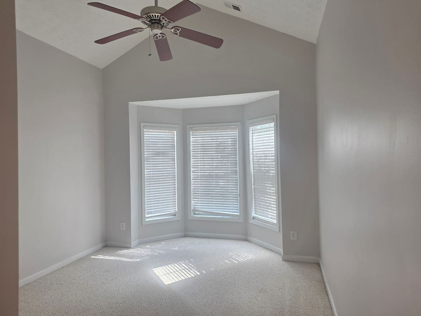 Kennesaw House: 3404 Washington Commons Ave NW