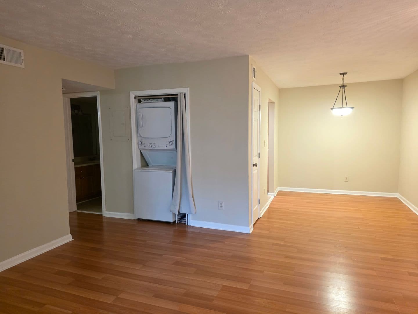 Atlanta House: 3120 Seven Pines Ct #306