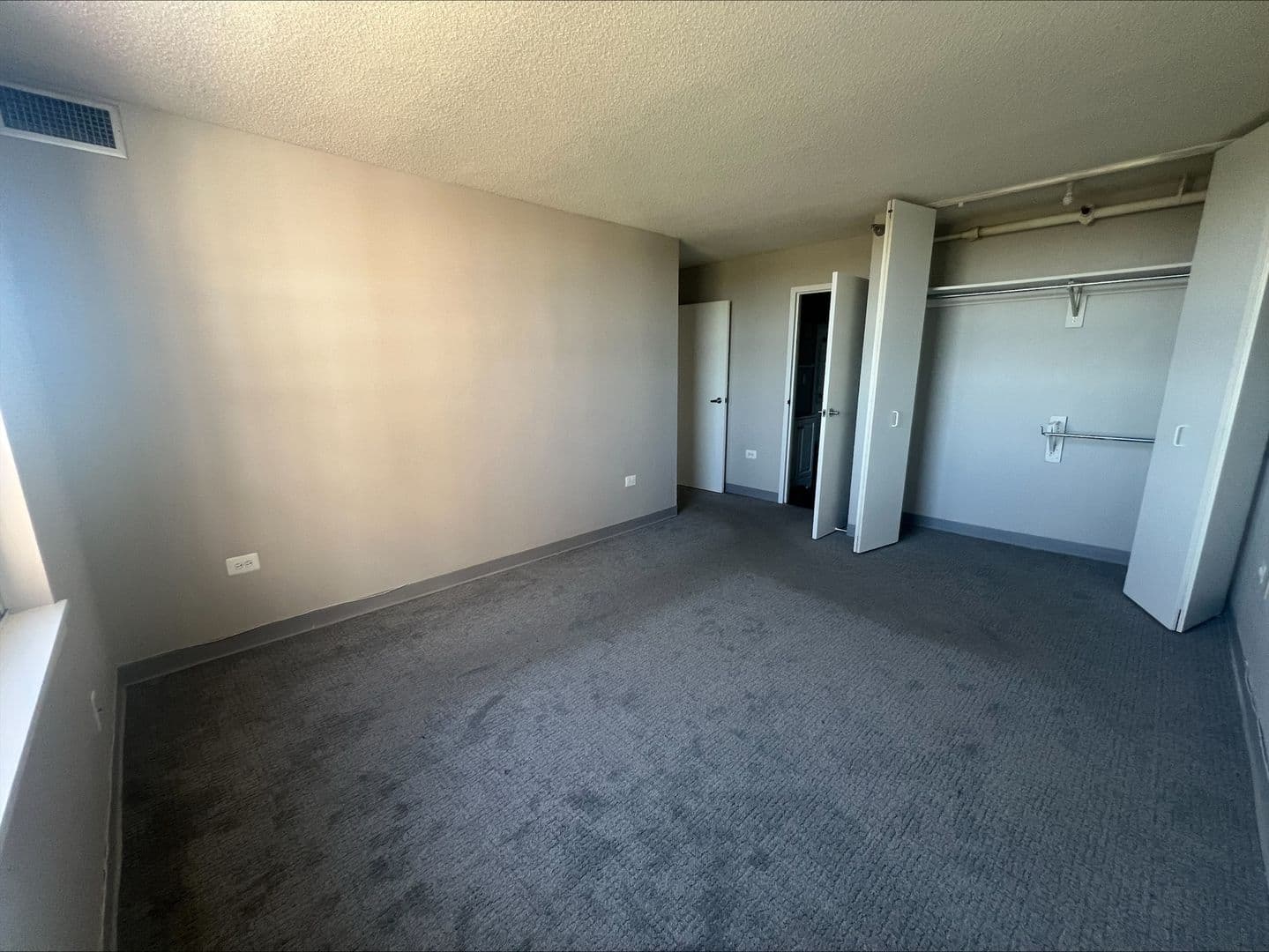 Niles Apartment: 8975 West Golf Road