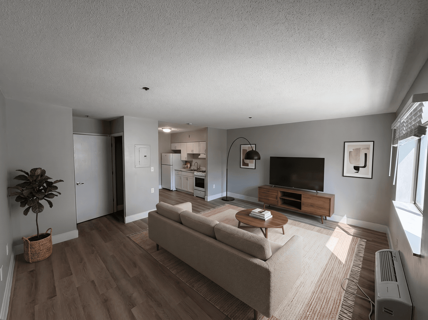 Cincinnati Apartment: 776 Cincinnati-Batavia Pike