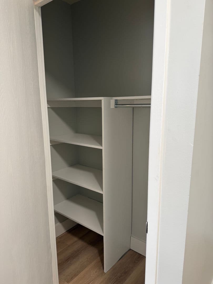 Cincinnati Apartment: 776 Cincinnati-Batavia Pike