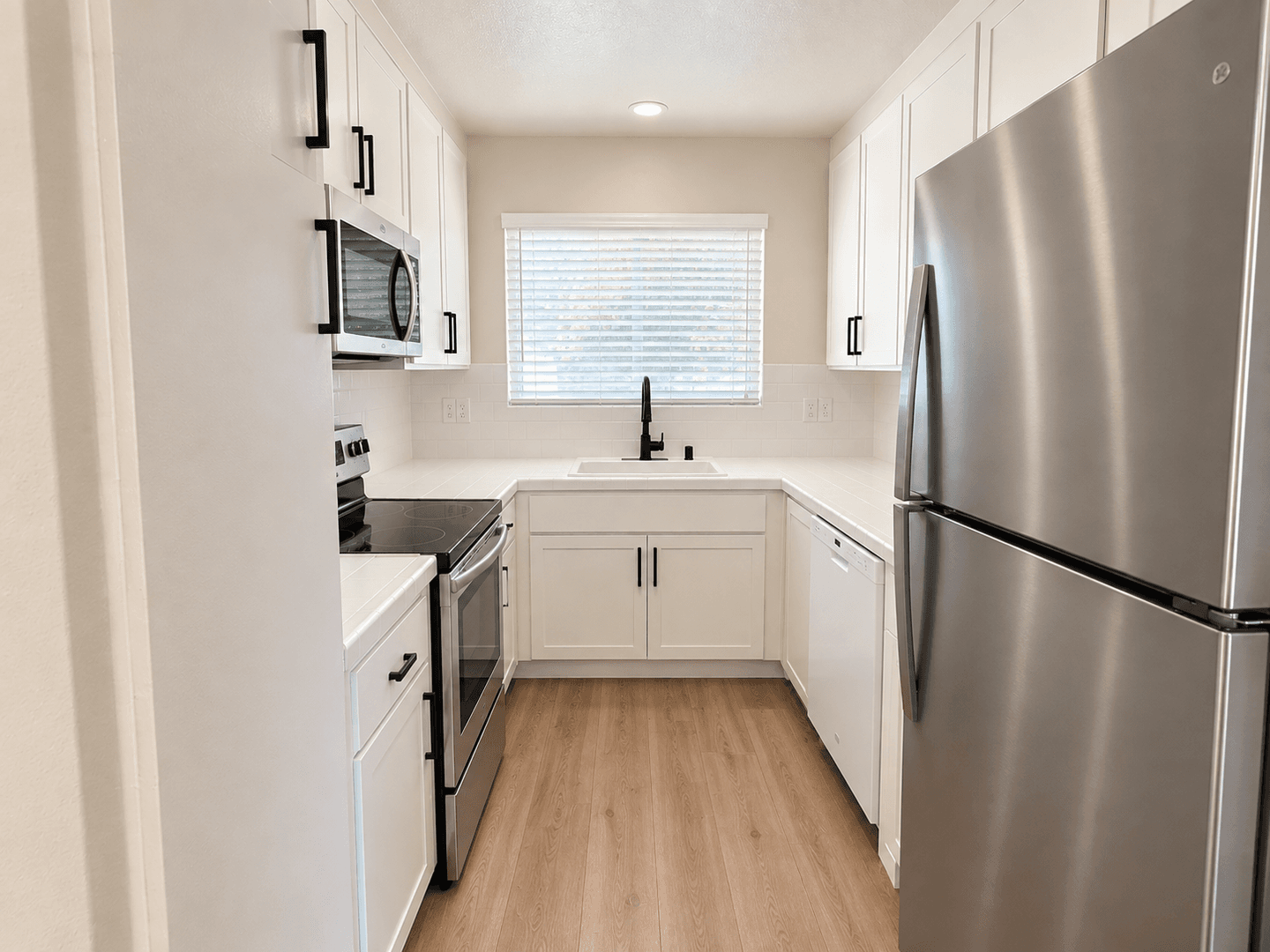 Santa Clara Apartment: 2868 Homestead Road