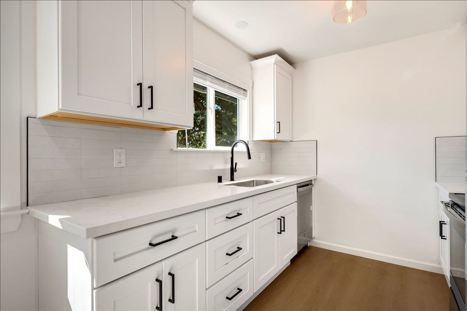 Los Gatos Apartment: 135 Carlton Avenue