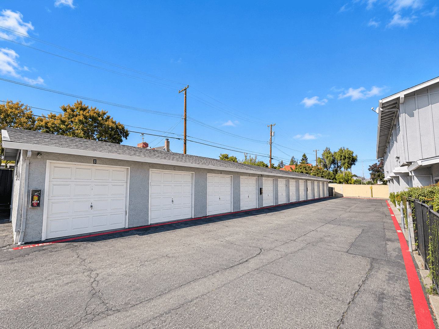 Santa Clara Apartment: 2868 Homestead Road
