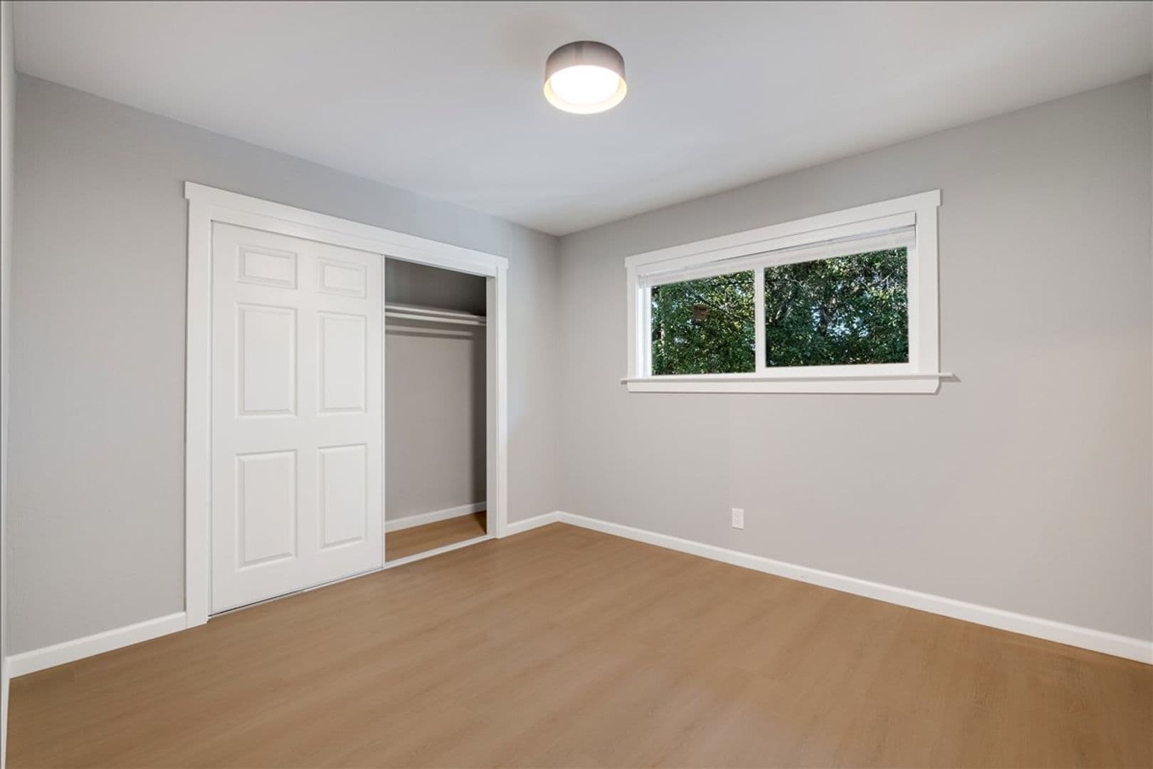 Los Gatos Apartment: 135 Carlton Avenue