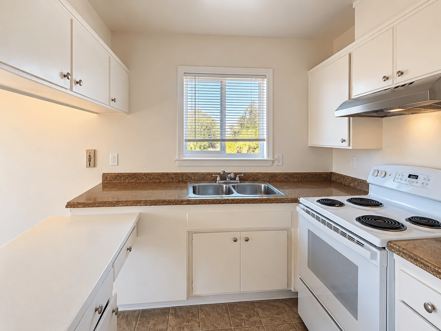 Cupertino Apartment: 10192-10194 Park Circle East