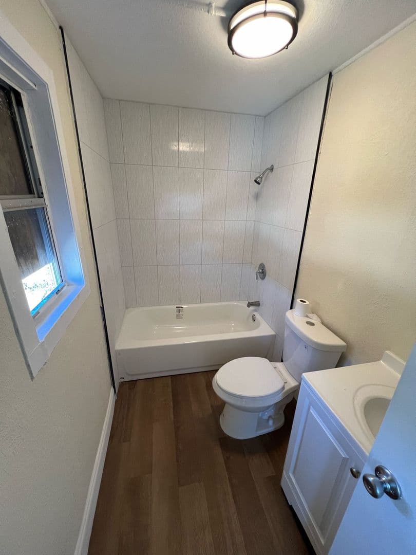 Fort Pierce Apartment: 512 N 27th ST