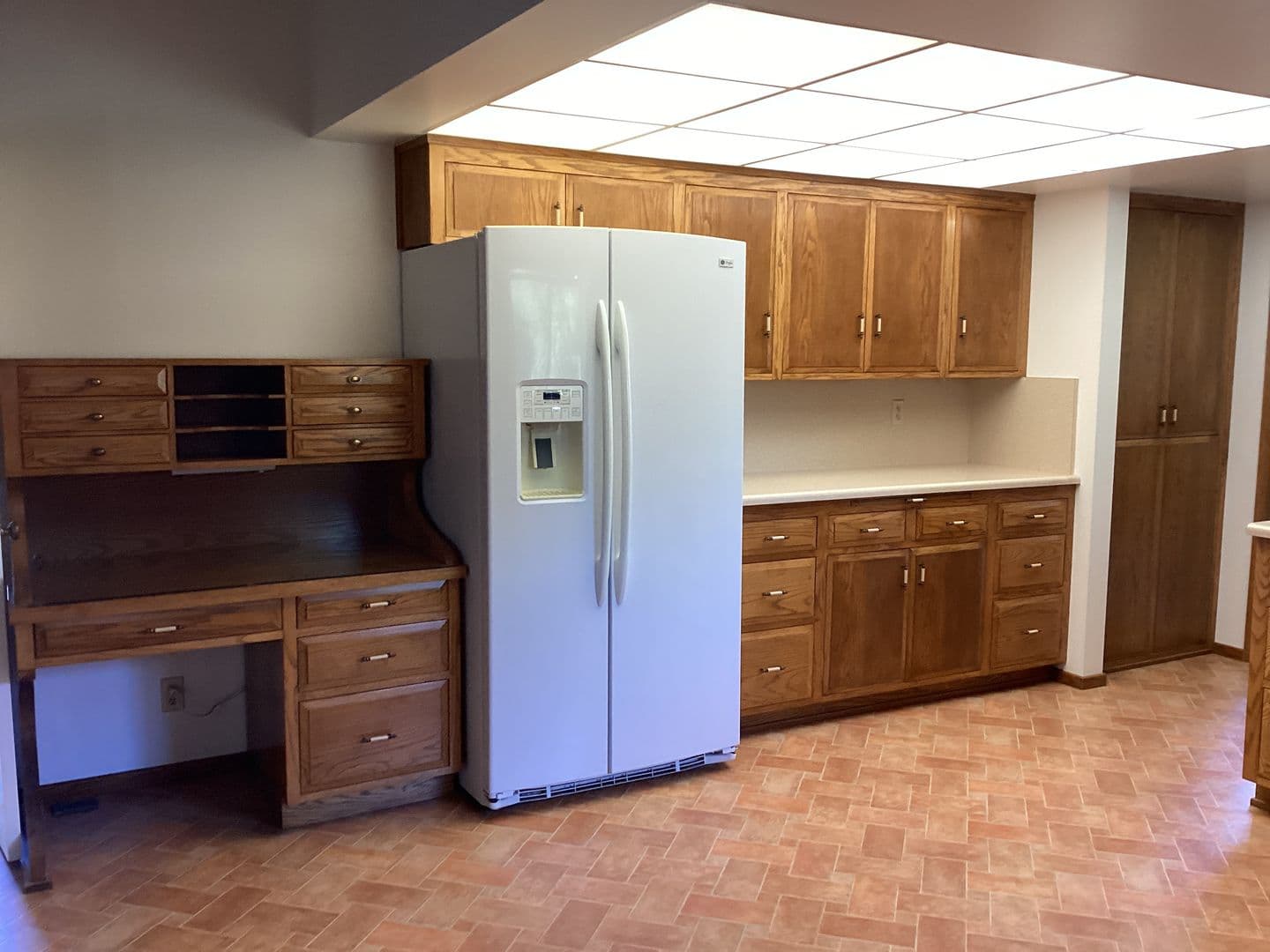 Aptos House: 271 Bowen Ave