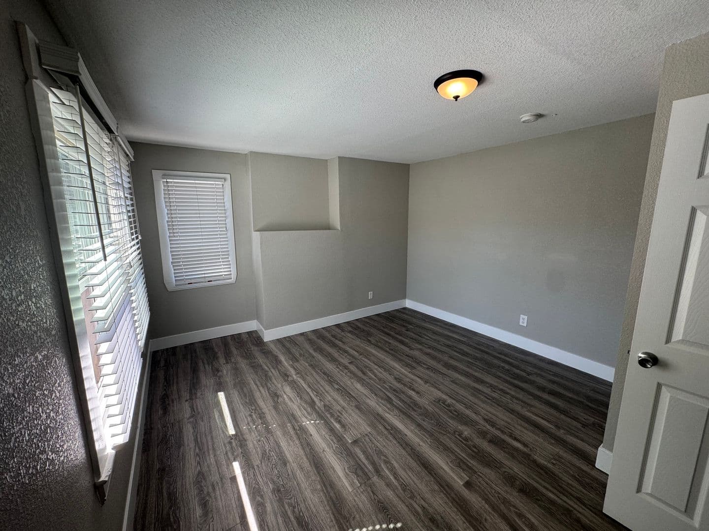 Santa Cruz House: 2222 Mission St