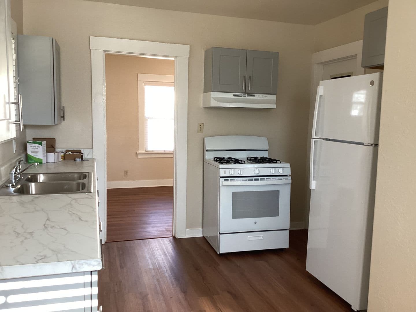 Santa Cruz House: 2226 Mission St