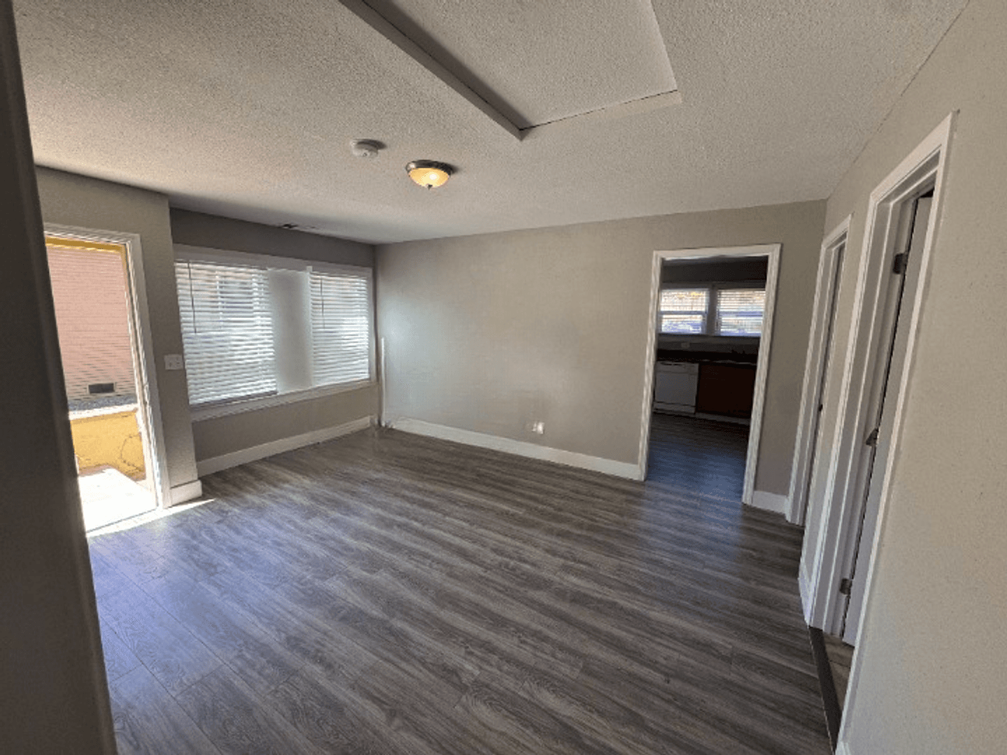 Santa Cruz House: 2222 Mission St
