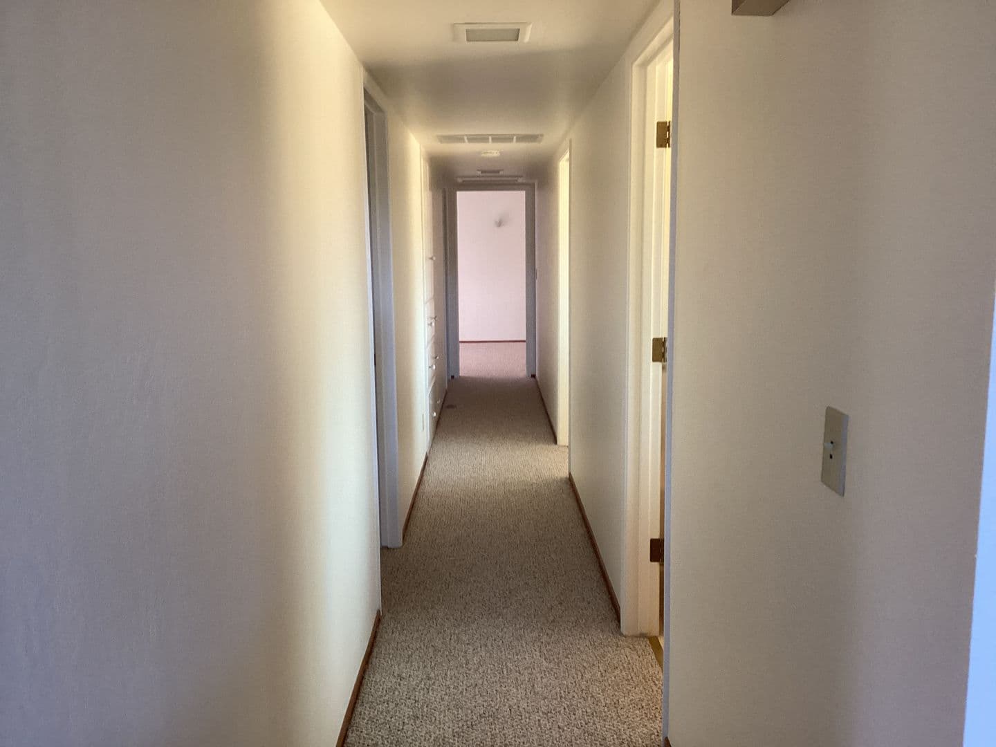Aptos House: 271 Bowen Ave