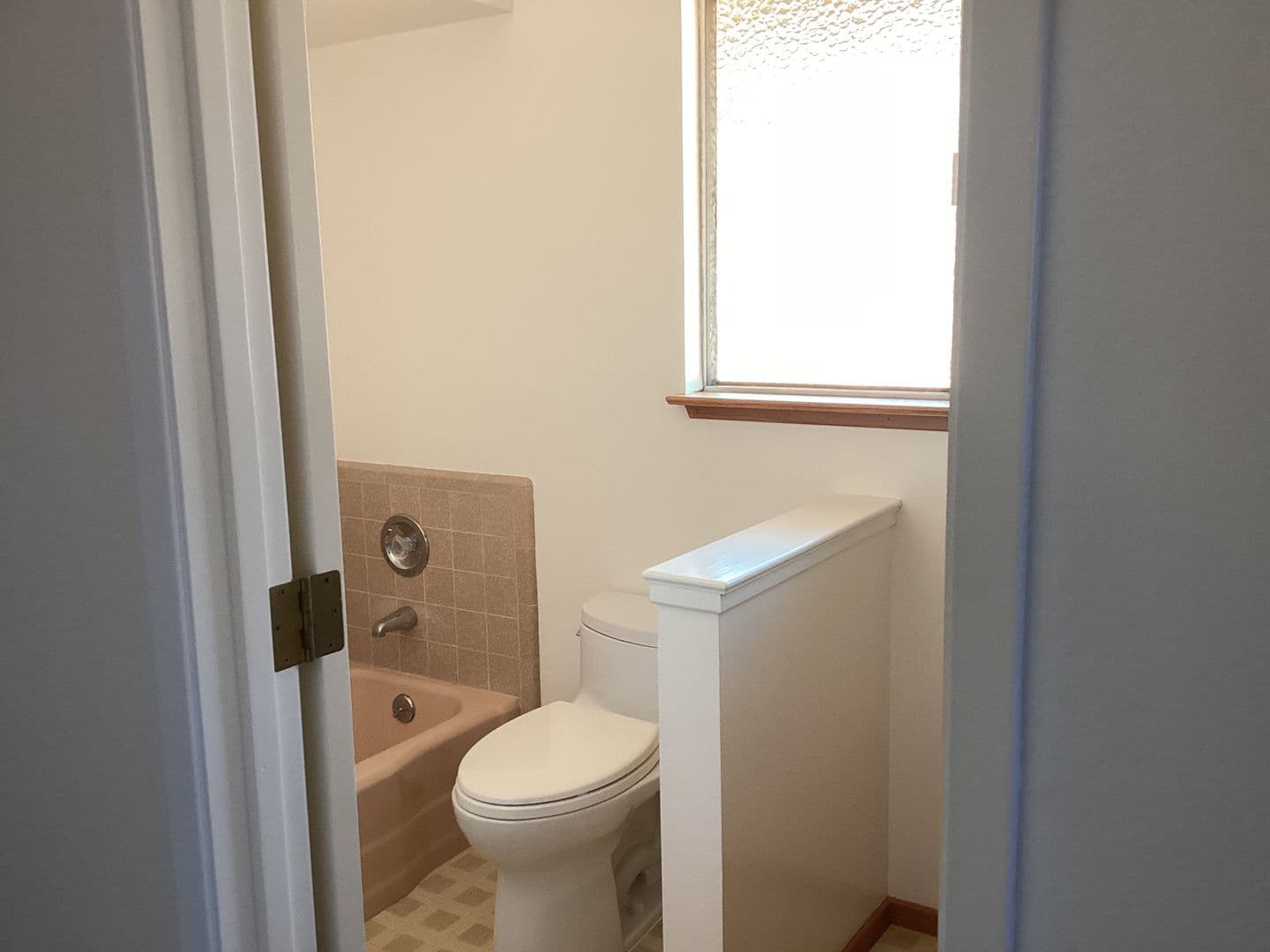Aptos House: 271 Bowen Ave