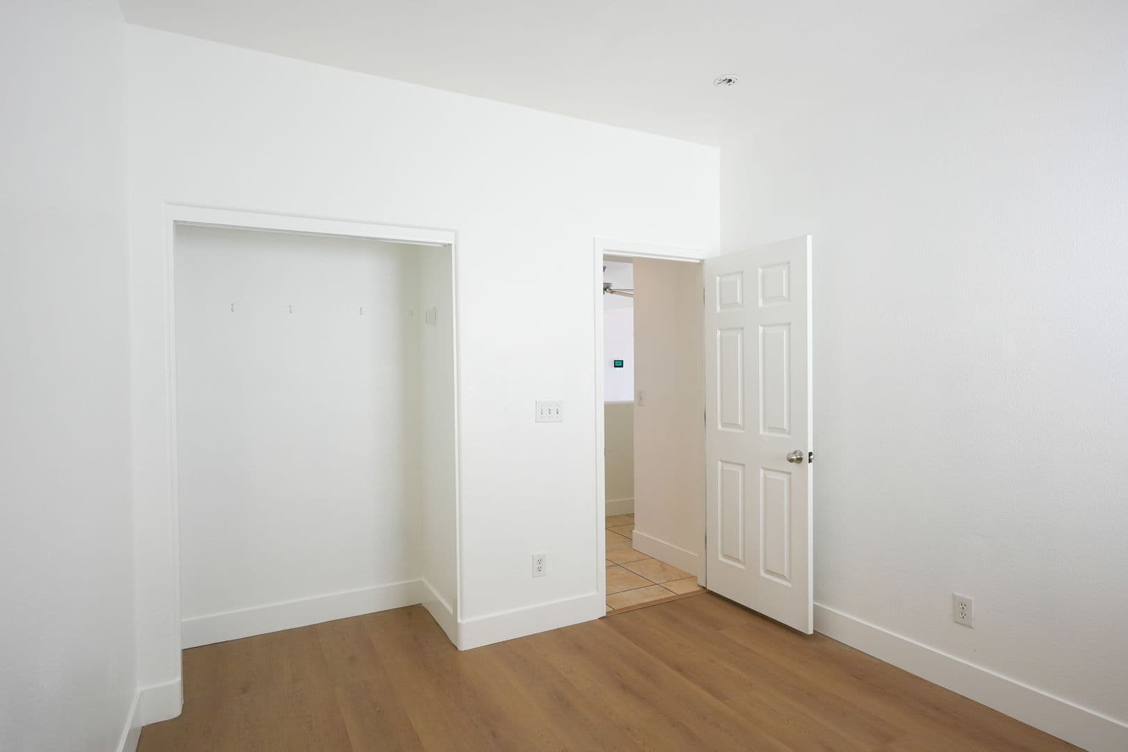 North Las Vegas House: 5313 Wild Sunflower St