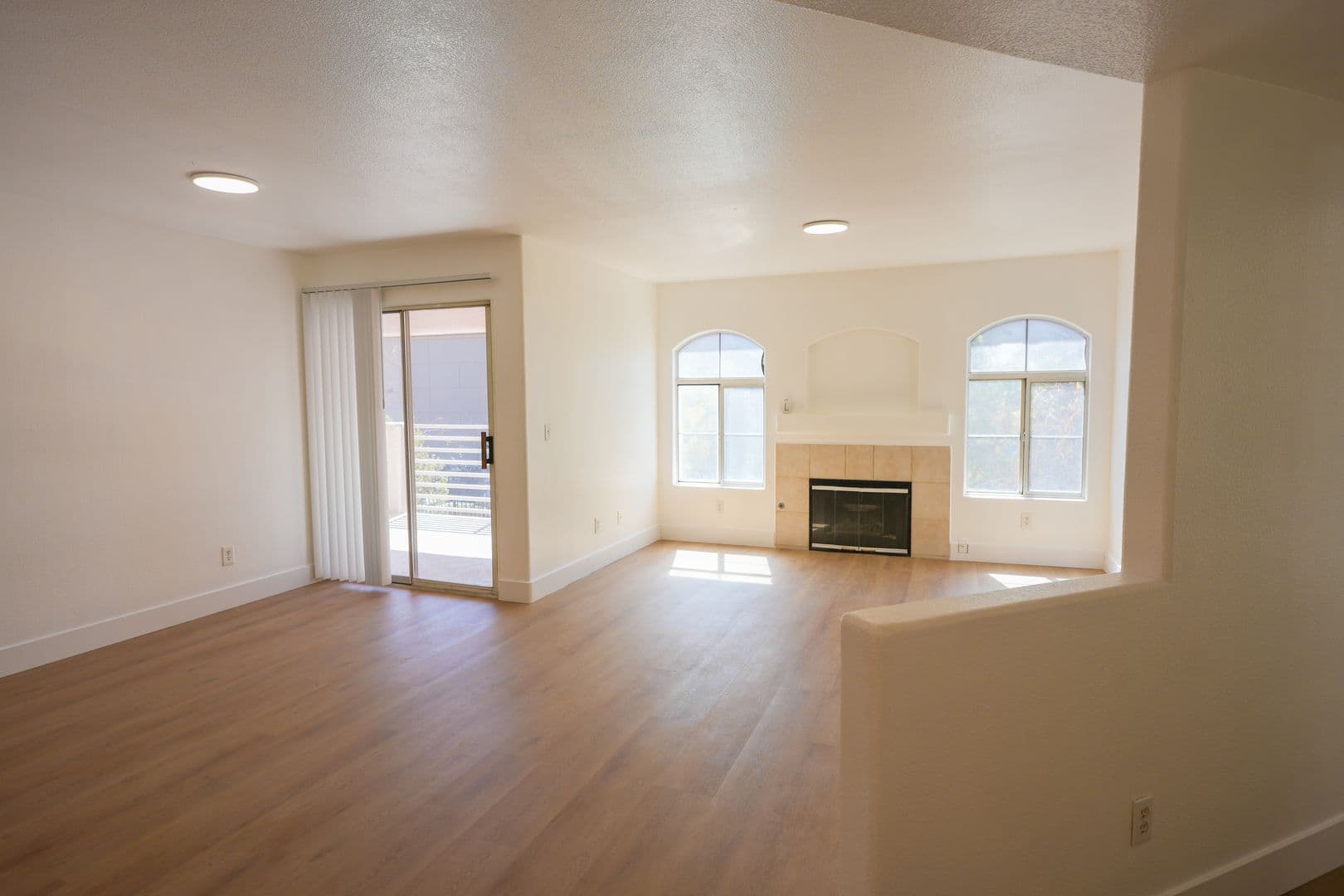 Las Vegas Condo: 4555 E Sahara Ave Unit 227