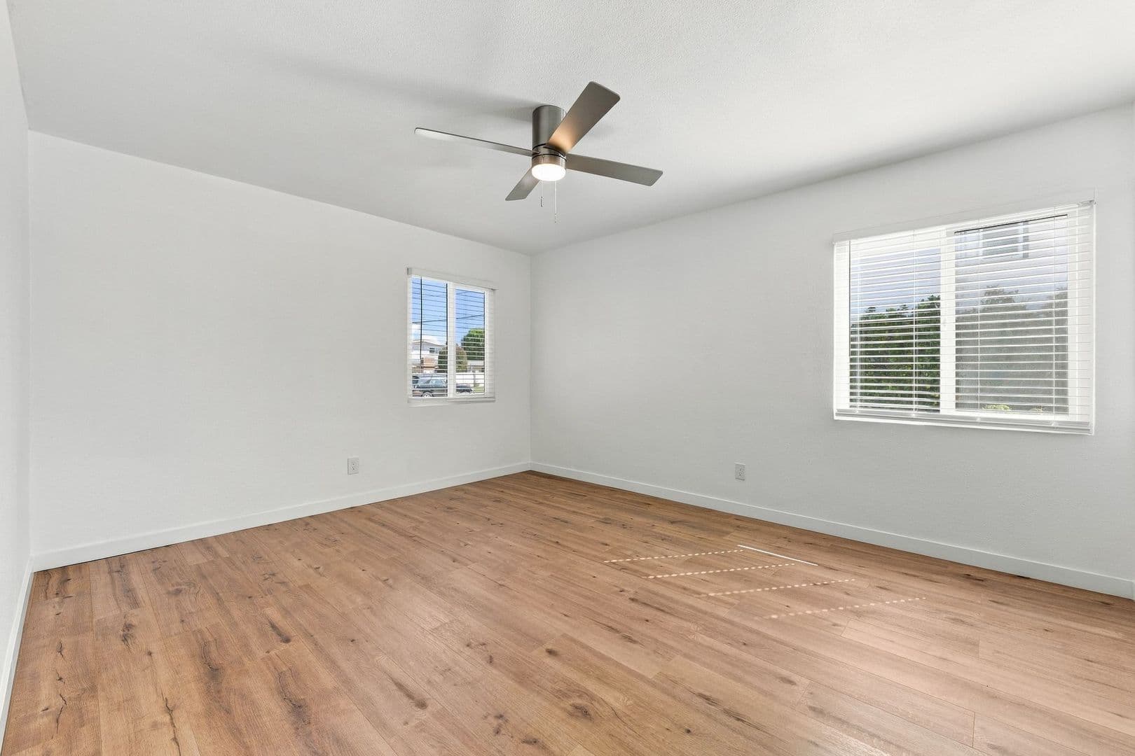 Costa Mesa Apartment: 263 16th Pl