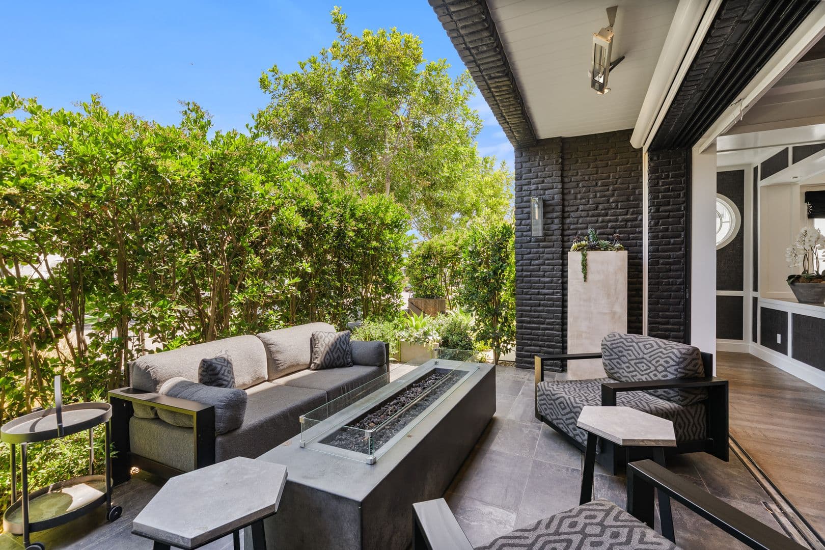 Newport Beach House: 2037 East Ocean Blvd