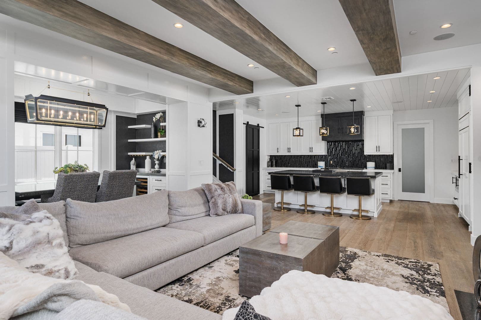 Newport Beach House: 2037 East Ocean Blvd