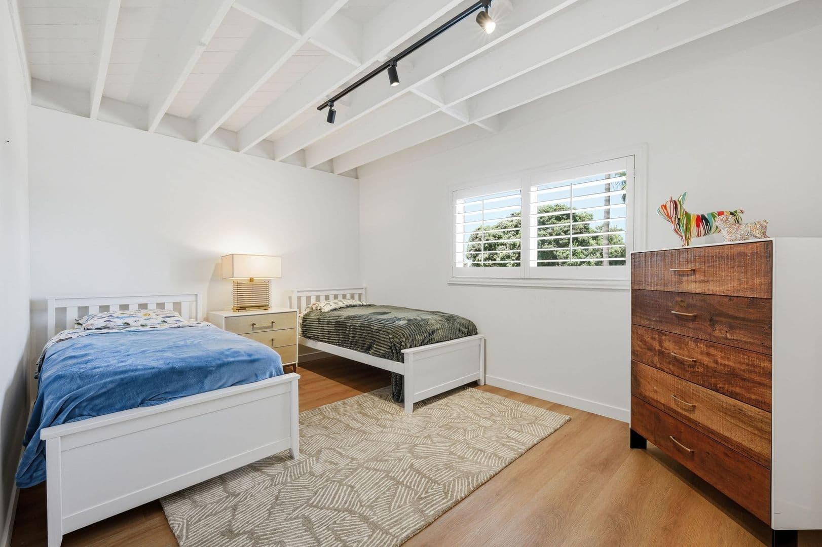 Newport Beach House: 6601 Seashore Dr.