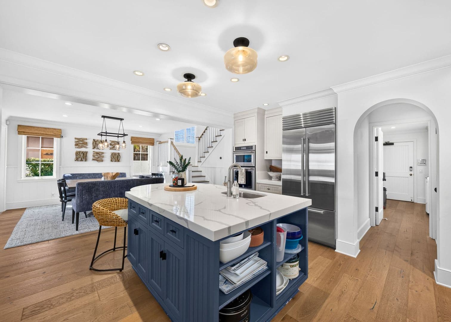 Newport Beach House: 1228 W Oceanfront