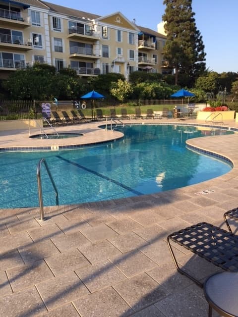 Newport Beach Condo: 500 Cagney Lane #206