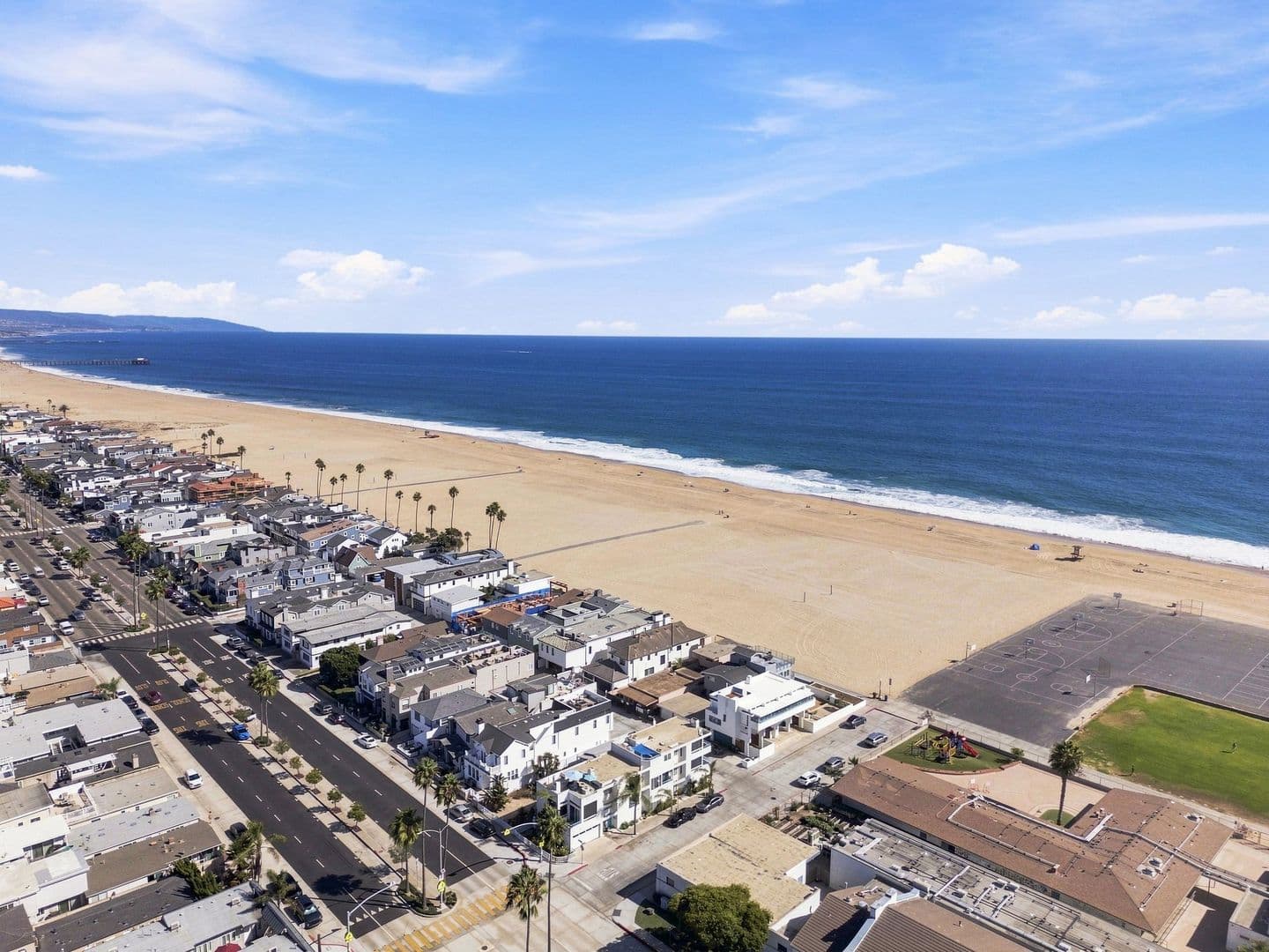 Newport Beach House: 1228 W Oceanfront