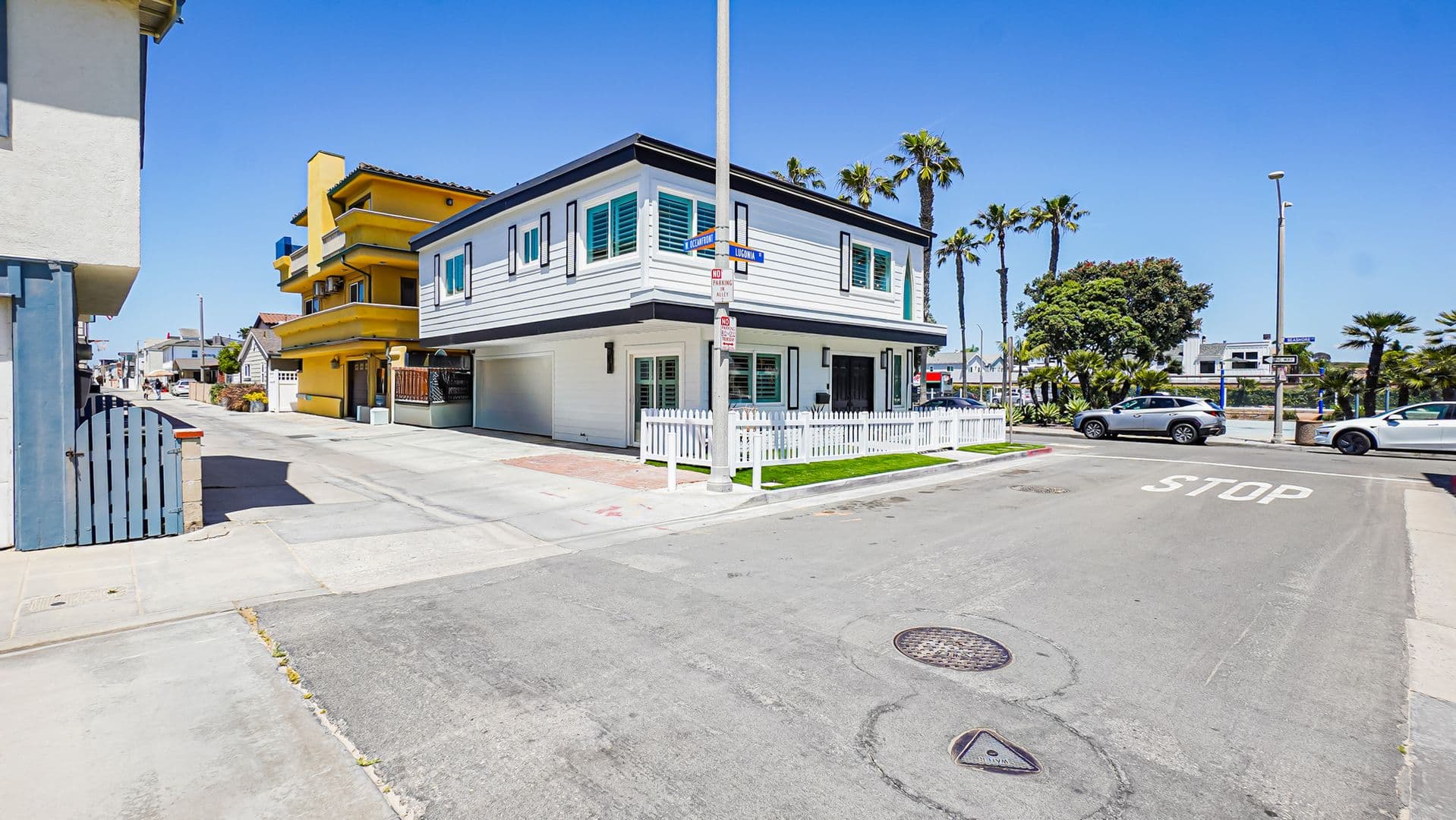 Newport Beach House: 6601 Seashore Dr.