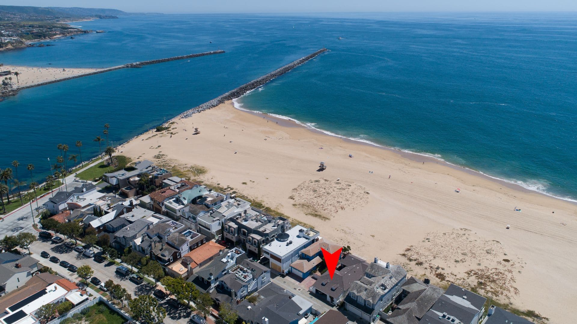 Newport Beach House: 2124 E. Oceanfront