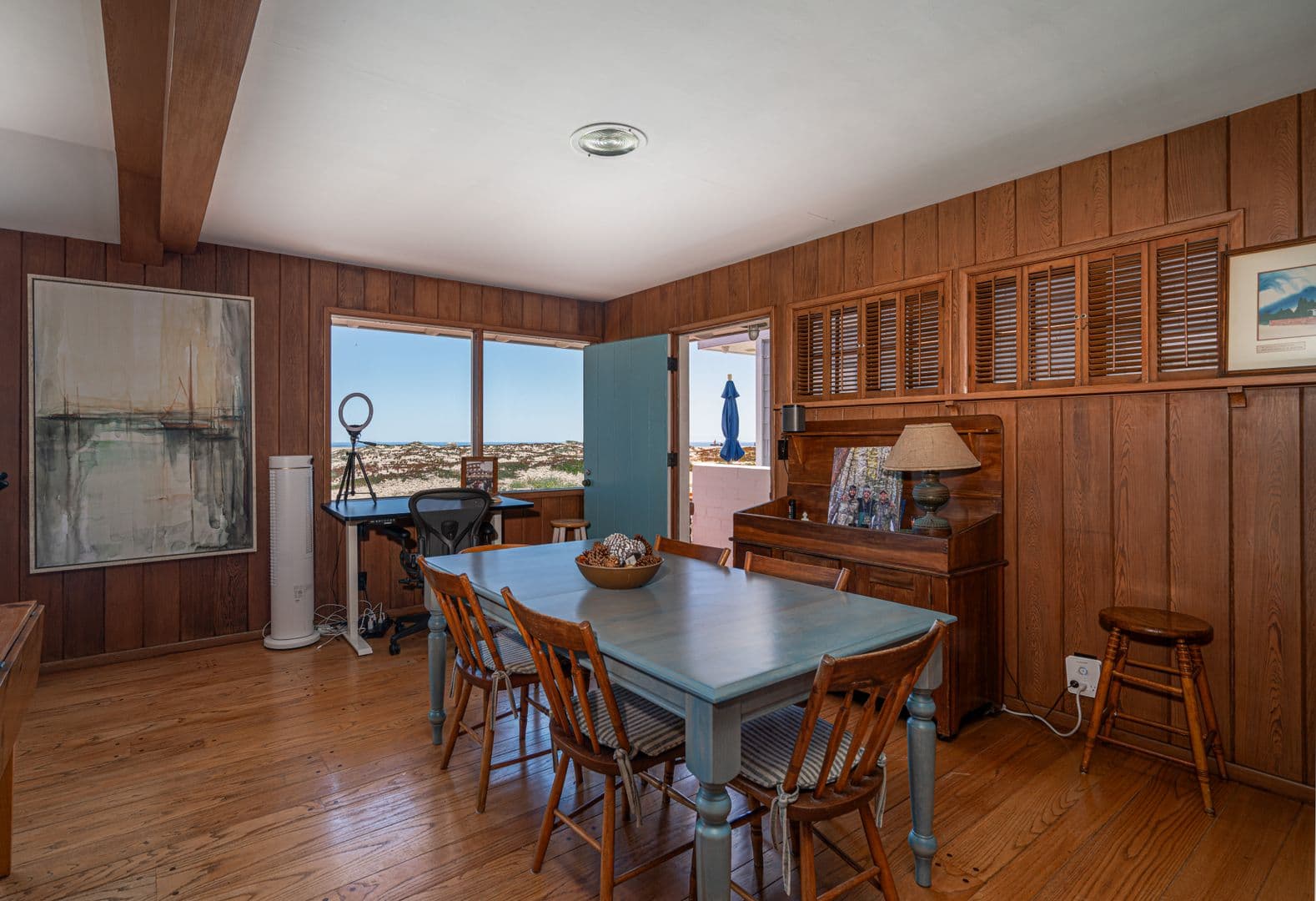 Newport Beach House: 2124 E. Oceanfront