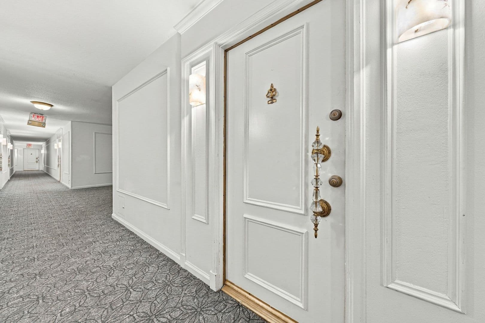 Newport Beach Condo: 500 Cagney Lane #206