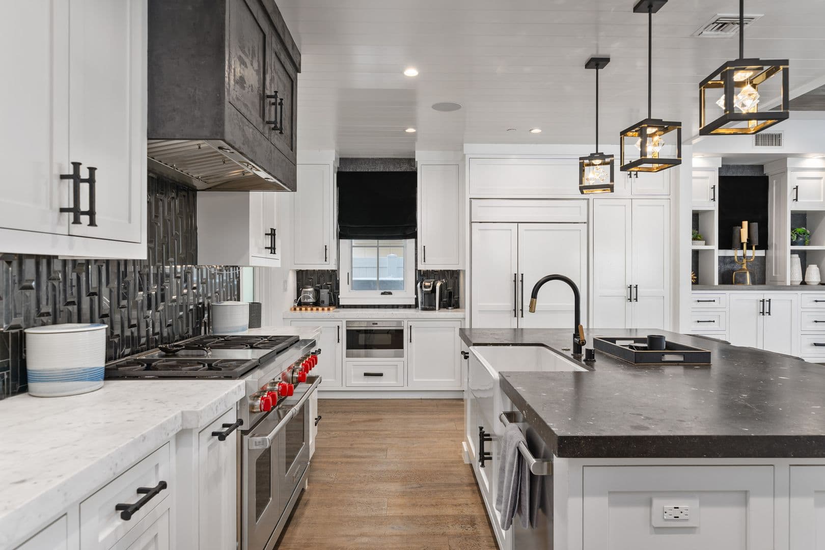 Newport Beach House: 2037 East Ocean Blvd