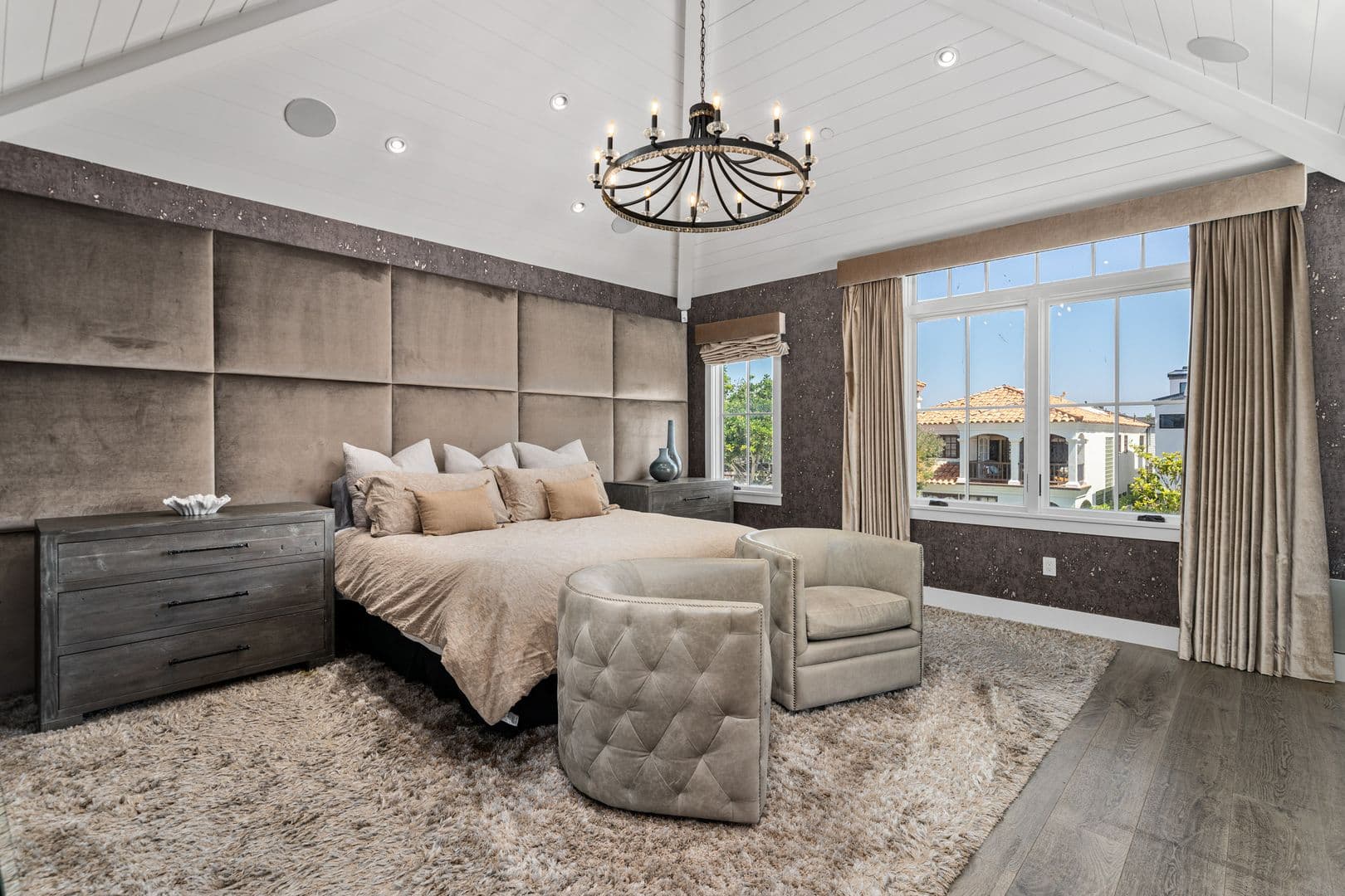 Newport Beach House: 2037 East Ocean Blvd