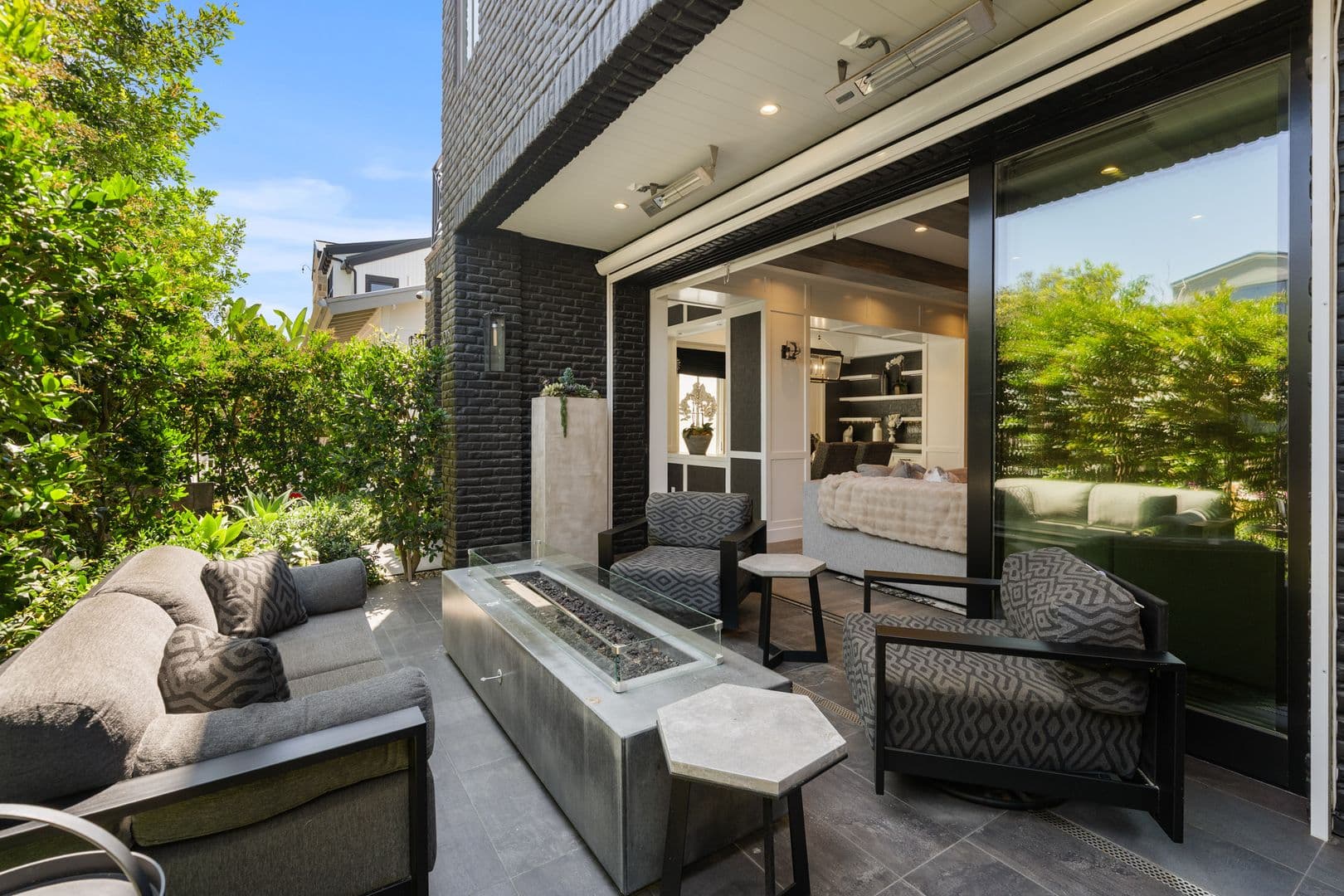 Newport Beach House: 2037 East Ocean Blvd
