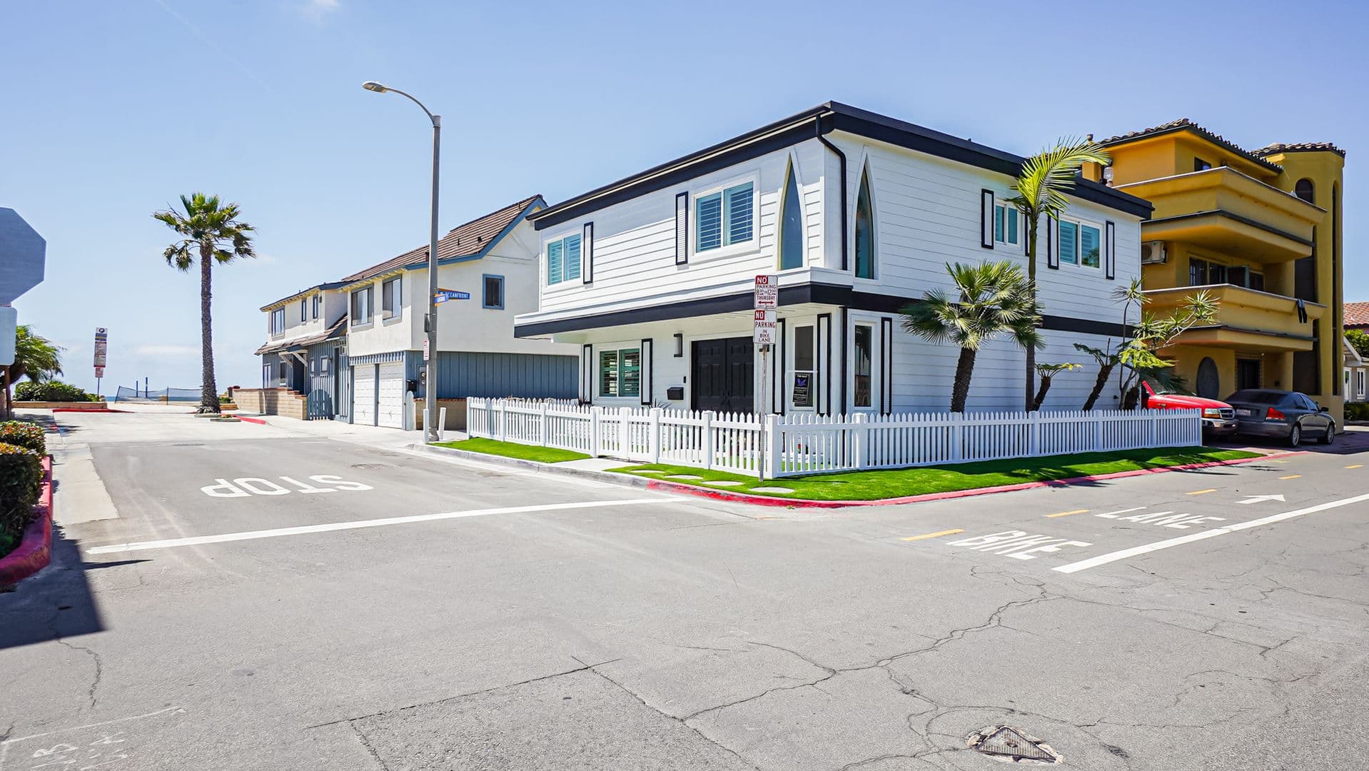Newport Beach House: 6601 Seashore Dr.